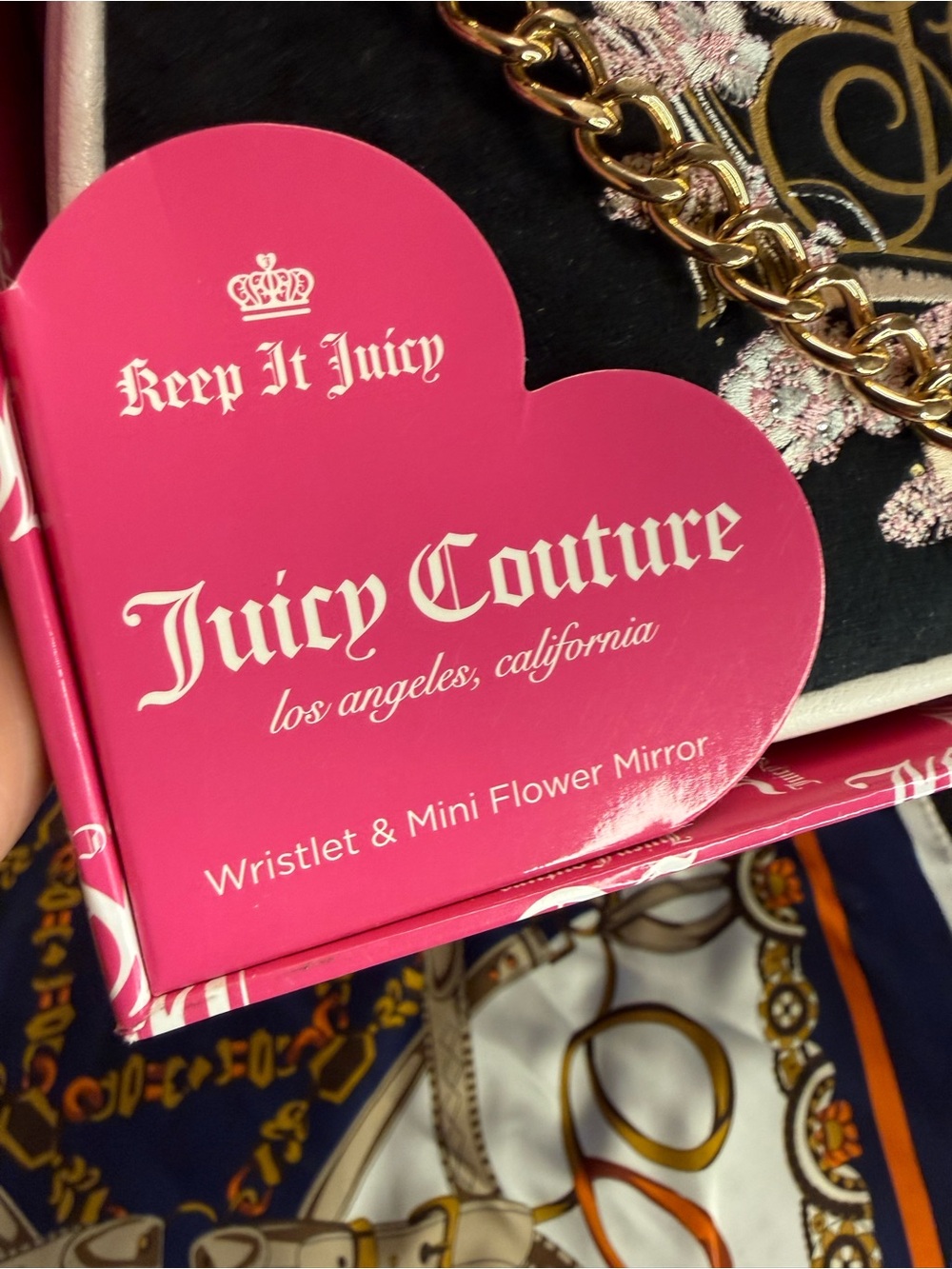 Juicy Couture Black Floral Wristlet with Black Flower mirror NWT - Picture 6 of 8